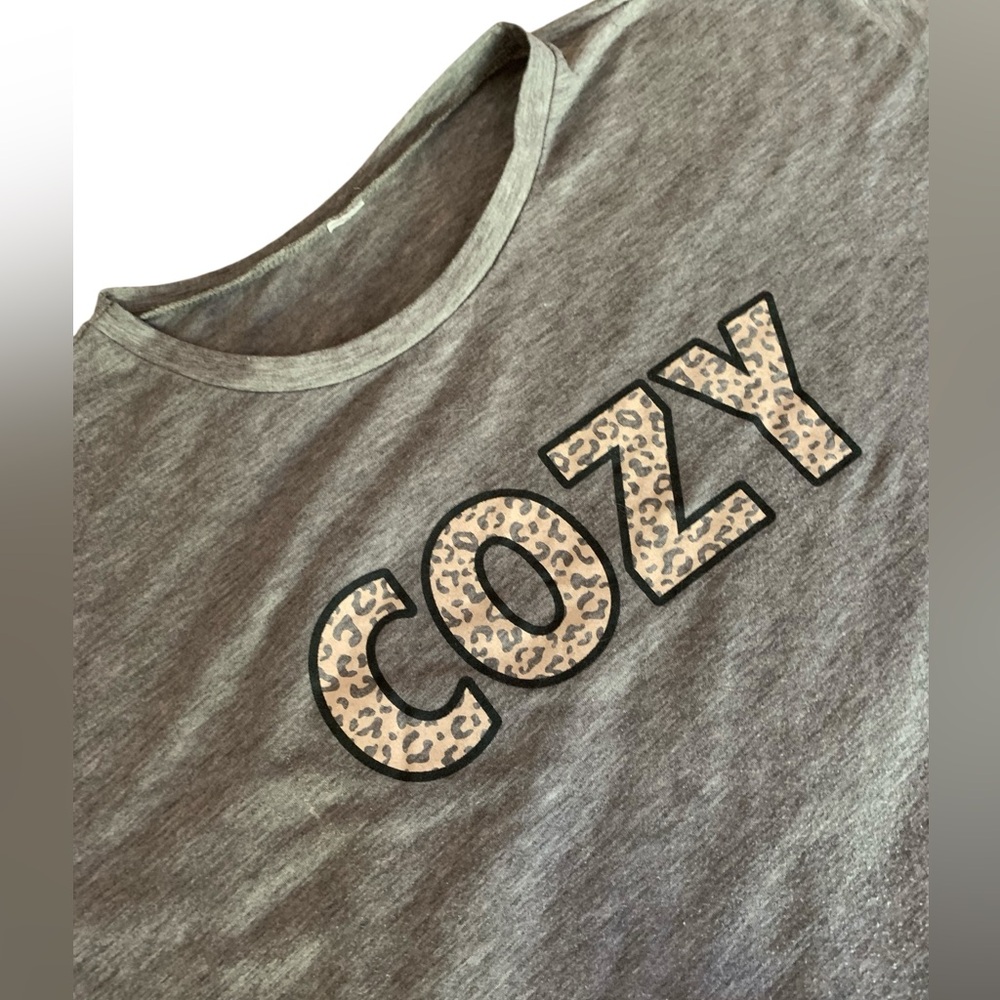COZY Gray & Leopard Print Women’s Plus Size 1X Pajamas Set Cheetah Animal Print - Picture 4 of 12